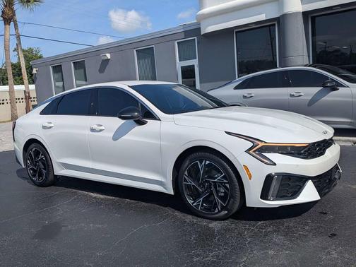 Snow White Pearl 2026 Kia K5 GT-Line FWD