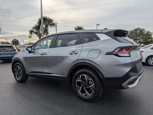 2025 Kia Sportage LX