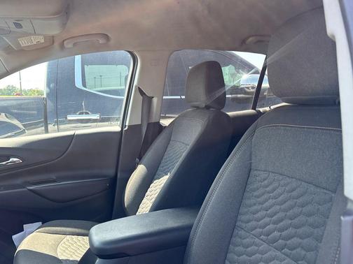 Summit White 2020 Chevrolet Equinox 1LT