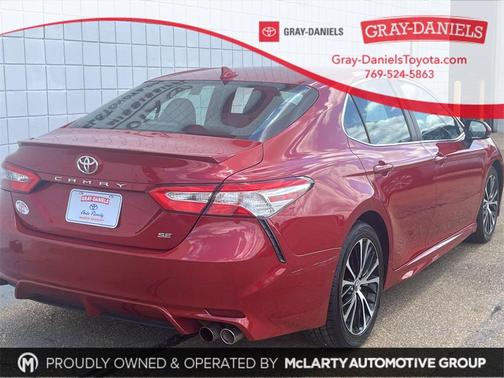 2020 Toyota Camry SE
