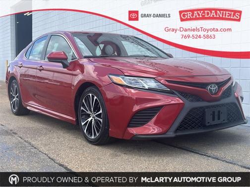 2020 Toyota Camry SE