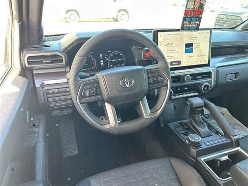 2025 Toyota Tacoma Hybrid TRD