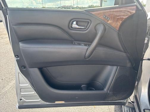 Liquid Platinum 2018 INFINITI QX80 Base