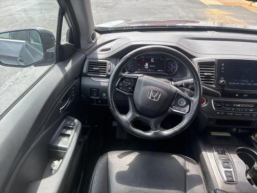 Modern Steel Metallic 2022 Honda Pilot 2WD Special Edition