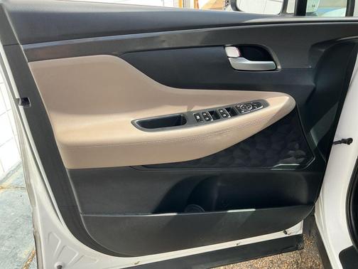 2023 Hyundai SANTA FE SE