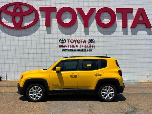 Solar Yellow 2018 Jeep Renegade Latitude