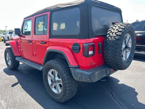 Firecracker Red Clearcoat 2021 Jeep Wrangler Unlimited Sahara