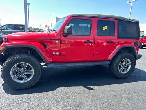Firecracker Red Clearcoat 2021 Jeep Wrangler Unlimited Sahara