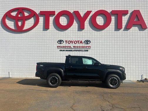 2025 Toyota Tacoma TRD Off Road