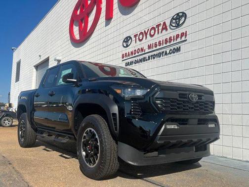 2025 Toyota Tacoma TRD Off Road