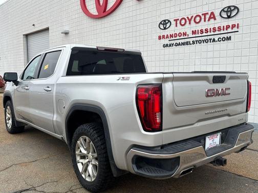 2020 GMC Sierra 1500 SLT