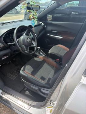 2018 Nissan Kicks SR