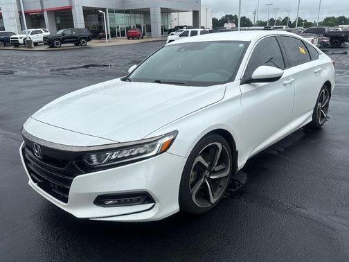 Platinum White Pearl 2019 Honda Accord Sport