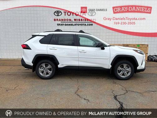 2025 Toyota RAV4 Hybrid LE