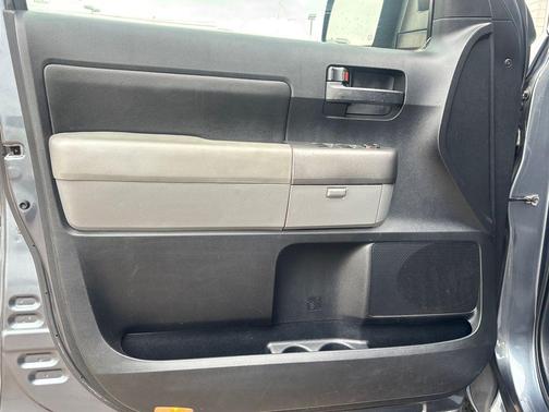 2010 Toyota Tundra Grade