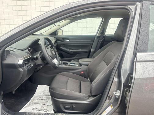 Gun Metallic 2025 Nissan Altima 2.5 SV