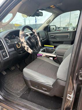 Granite Crystal Metallic Clearcoat 2019 RAM 1500 Big Horn