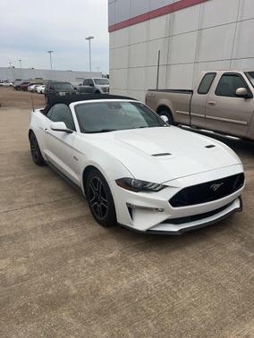 Oxford White 2021 Ford Mustang GT Premium