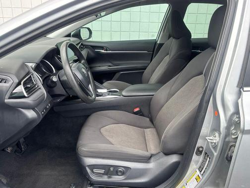 Celestial Silver Metallic 2023 Toyota Camry LE