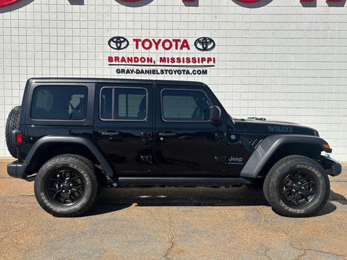 2024 Jeep Wrangler 4xe Willys