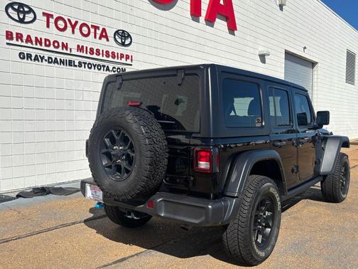 2024 Jeep Wrangler 4xe Willys