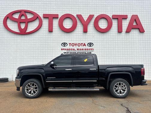 Onyx Black 2018 GMC Sierra 1500 SLT