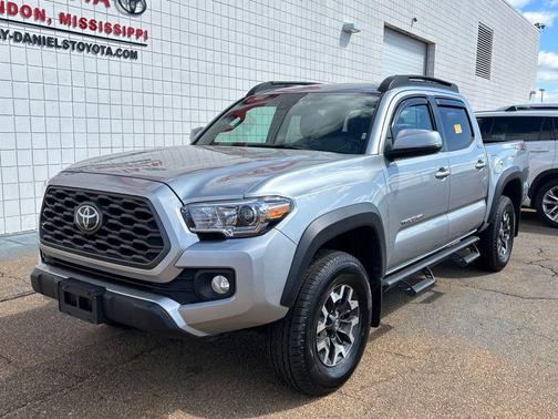 2022 Toyota Tacoma TRD Off Road