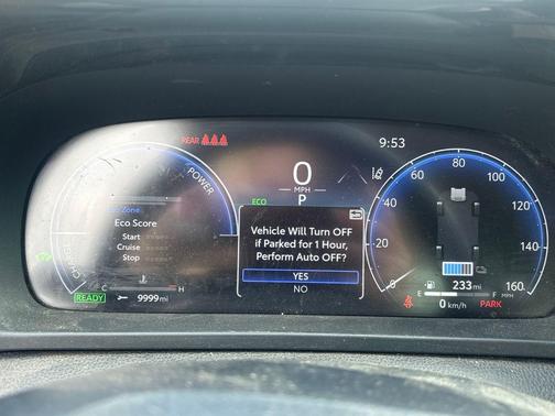 Oxygen White 2023 Toyota Crown Limited