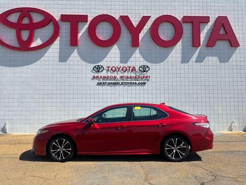 Supersonic Red 2020 Toyota Camry SE