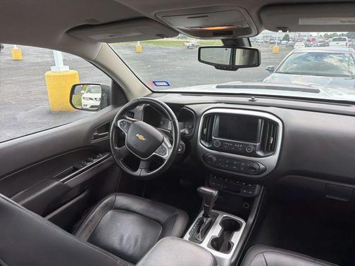 Summit White 2018 Chevrolet Colorado ZR2