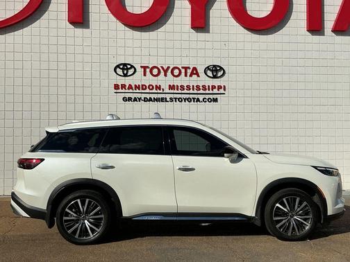 2023 INFINITI QX60 SENSORY