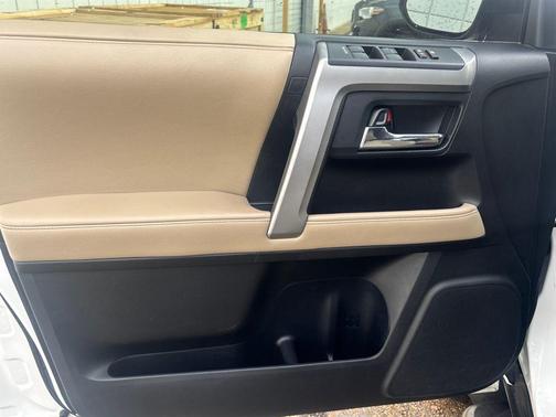 2017 Toyota 4Runner SR5 Premium