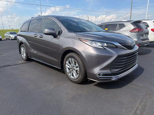 Predawn Gray Mica 2022 Toyota Sienna Limited
