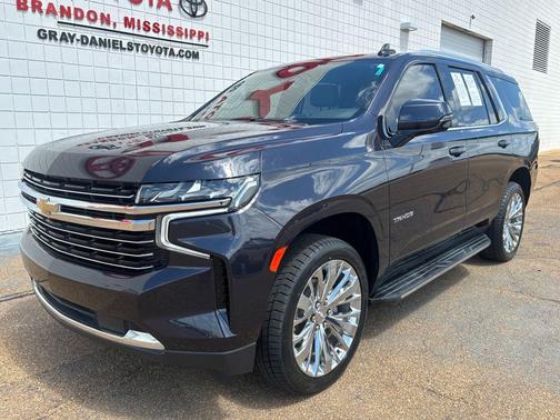 Dark Ash Metallic 2023 Chevrolet Tahoe LT