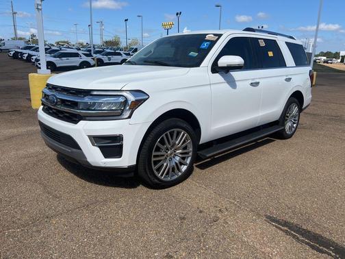 Star White Metallic Tri-Coat 2022 Ford Expedition Limited