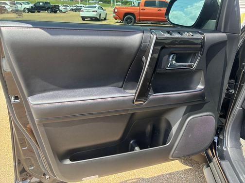 Midnight Black Metallic 2024 Toyota 4Runner TRD Off Road Premium