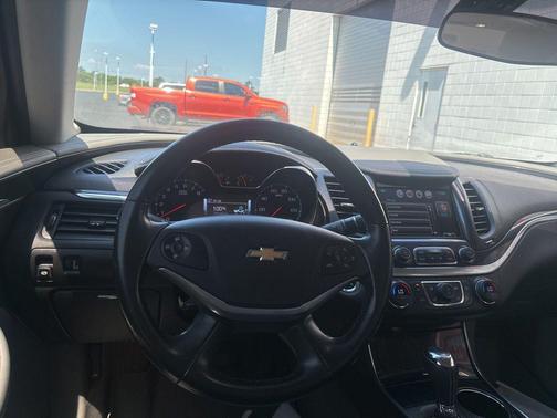 Graphite Metallic 2018 Chevrolet Impala 1LT
