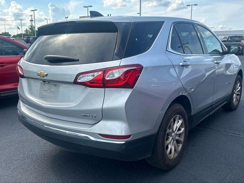 Silver Ice Metallic 2020 Chevrolet Equinox 1LT