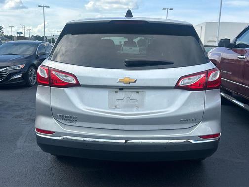 Silver Ice Metallic 2020 Chevrolet Equinox 1LT