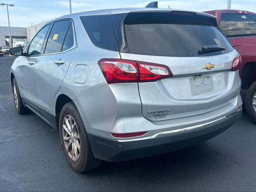 Silver Ice Metallic 2020 Chevrolet Equinox 1LT