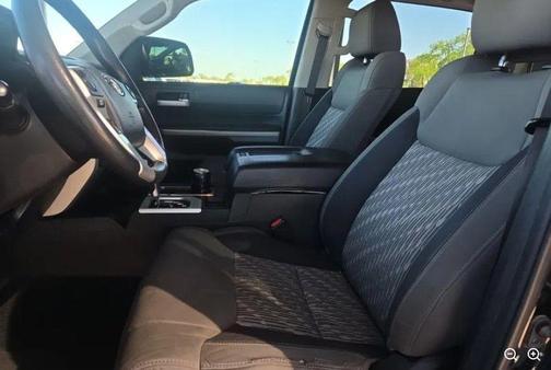 2020 Toyota Tundra SR5