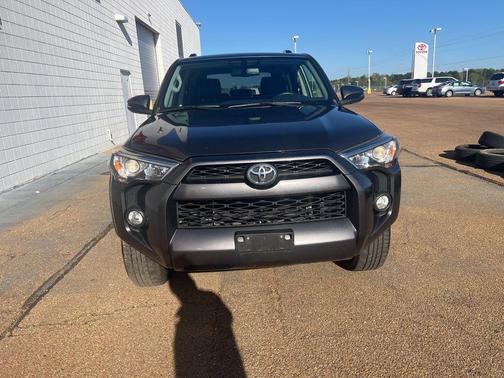 Magnetic Gray Metallic 2019 Toyota 4Runner SR5 Premium