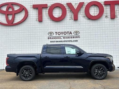 2025 Toyota Tundra Hybrid Platinum