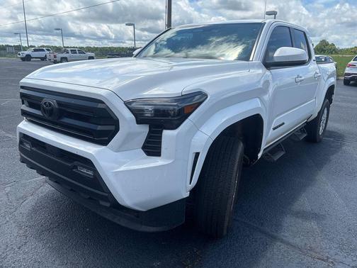 Ice 2025 Toyota Tacoma
