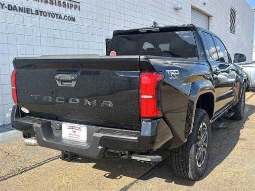 2025 Toyota Tacoma TRD Sport