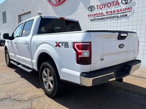 Oxford White 2019 Ford F-150 XLT