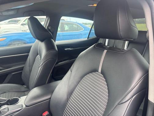 Predawn Gray Mica 2020 Toyota Camry SE