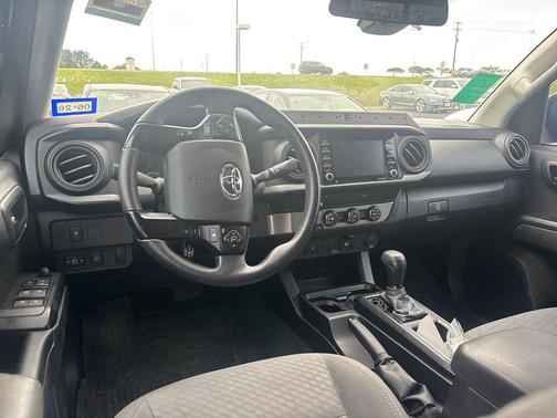 Barcelona Red Metallic 2021 Toyota Tacoma SR