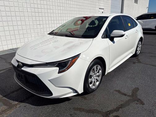 Super White 2021 Toyota Corolla LE