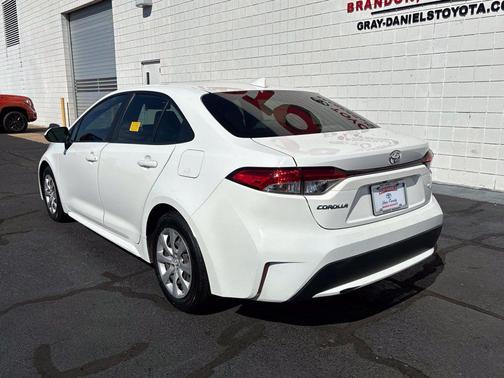 Super White 2021 Toyota Corolla LE